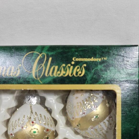 8 Vintage Commodore Hand Decorated In Romania Glass Christmas Ornaments - Picture 9 of 12